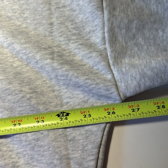 Adidas Sweatshirt NWT - Picture 10 of 10